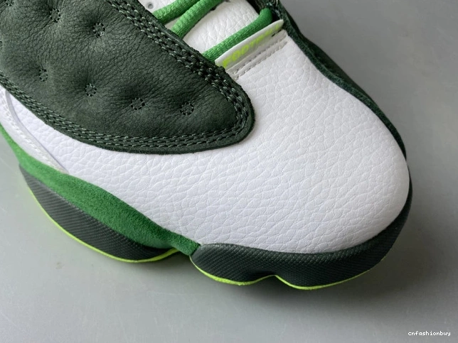 AR4390 - Air Ducks' Retro 313 PE Jordan 'Oregon 13 0906